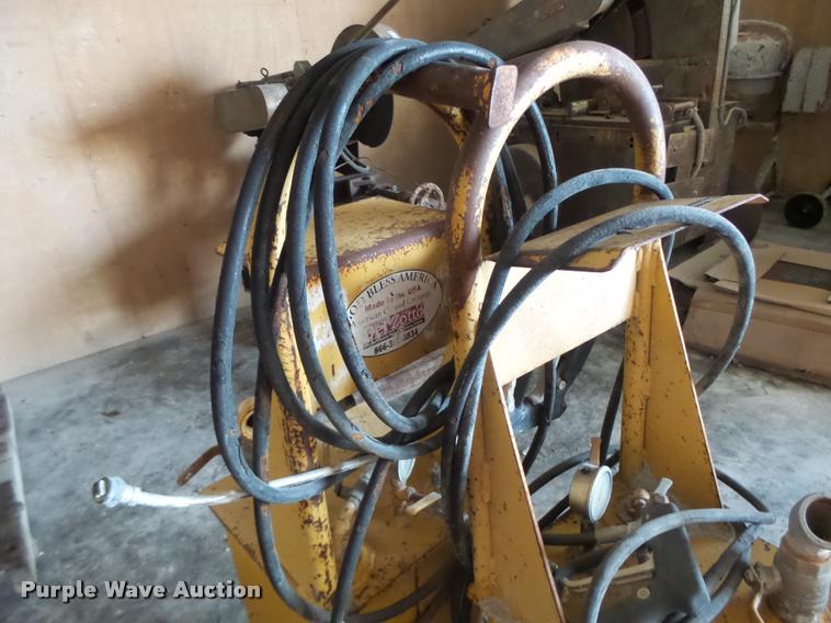 image for item DA9336 (2) Del Zotto form concrete sprayer