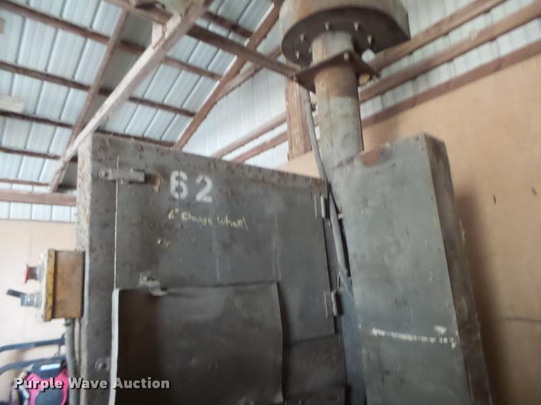 image for item DA9338 Everett 26 chop saw