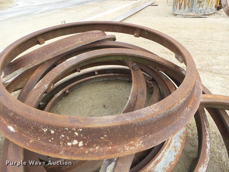 image for item DA9339 (12) manhole concrete forms
