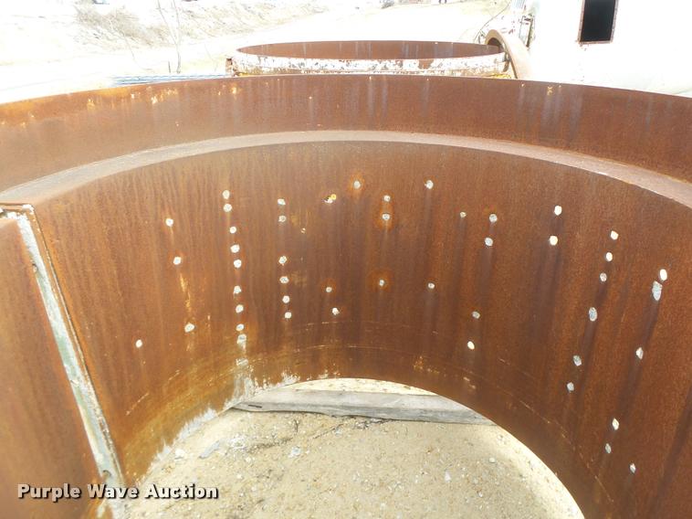 image for item DA9340 (3) manhole base forms