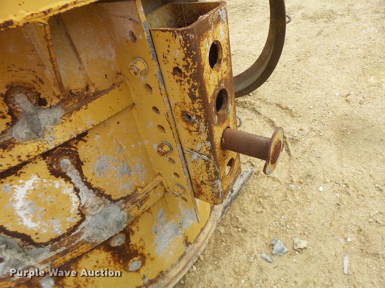 image for item DA9340 (3) manhole base forms