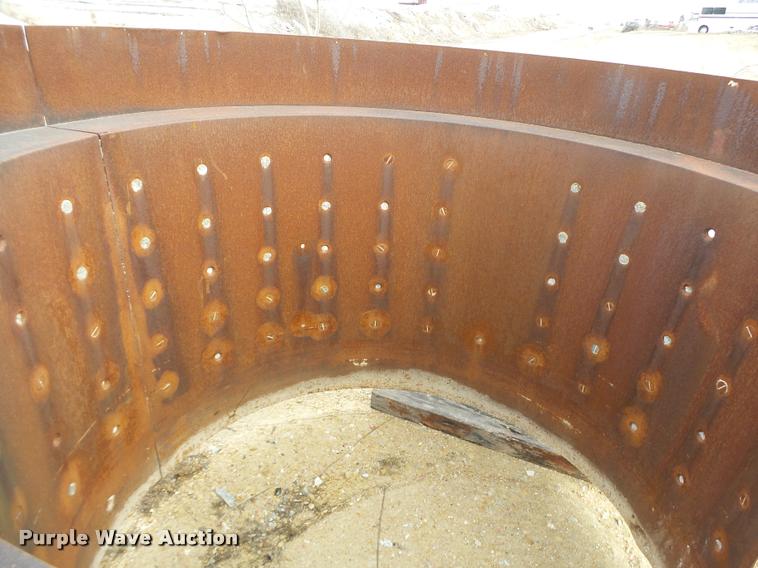 image for item DA9340 (3) manhole base forms