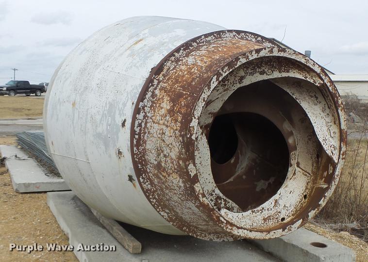 image for item DA9341 1998 Mcneilus ready mix drum