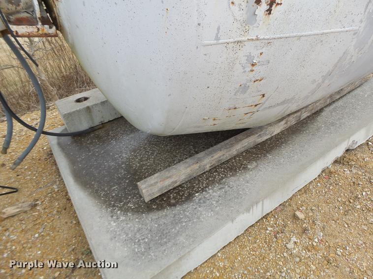 image for item DA9341 1998 Mcneilus ready mix drum