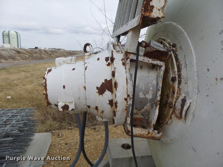 image for item DA9341 1998 Mcneilus ready mix drum