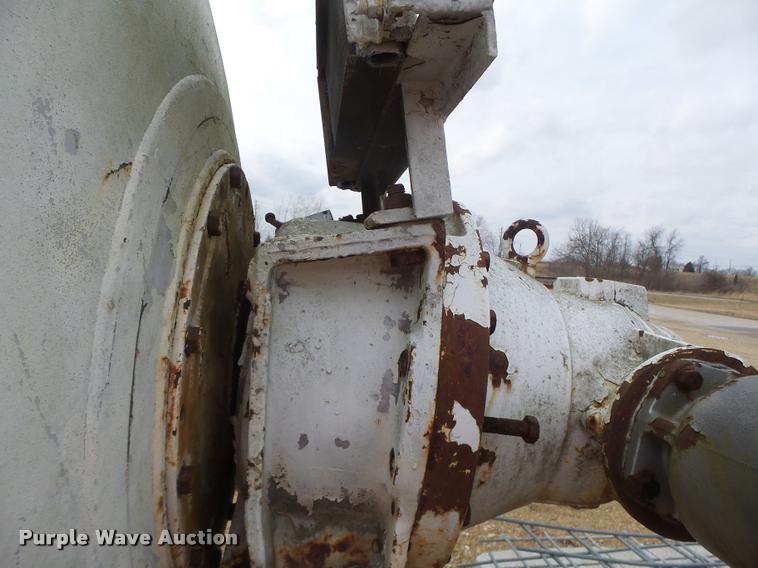 image for item DA9341 1998 Mcneilus ready mix drum