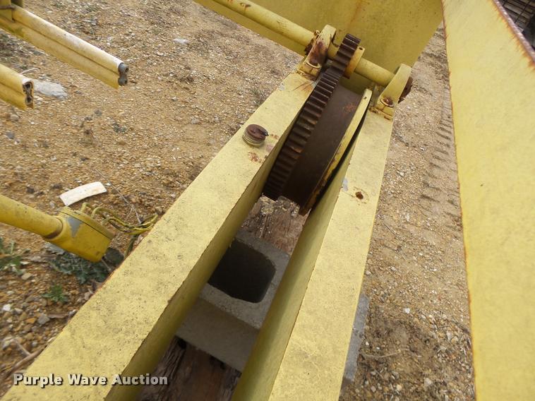 image for item DA9342 Kranco overhead crane