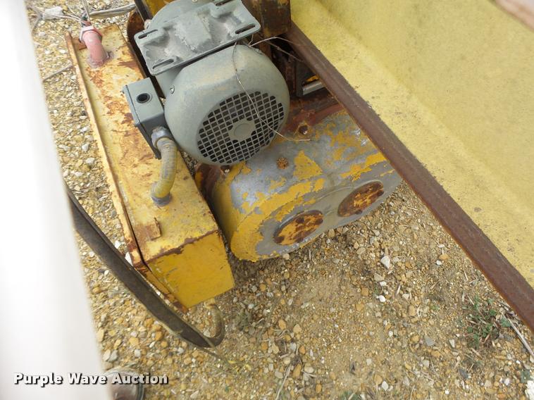 image for item DA9342 Kranco overhead crane