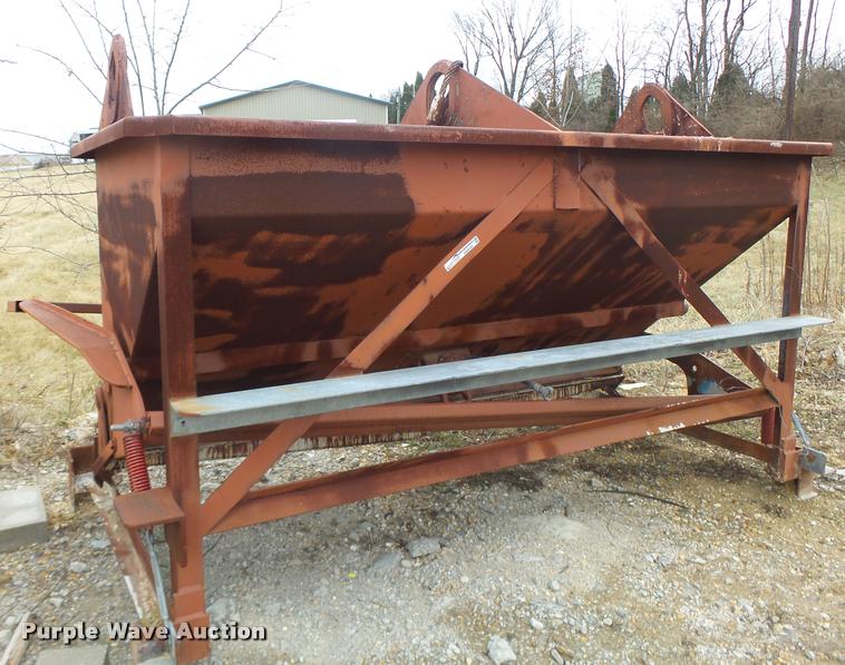 image for item DA9343 Concrete chute/bucket