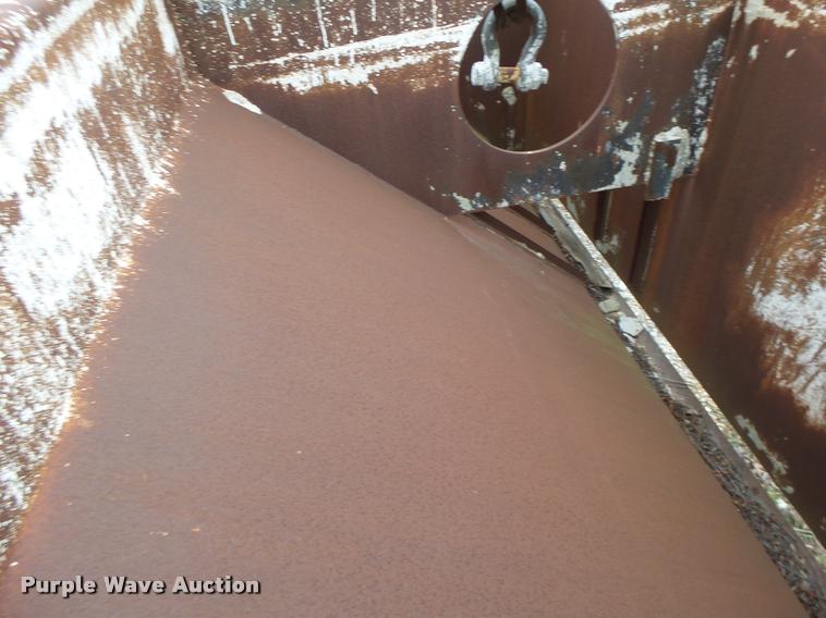 image for item DA9343 Concrete chute/bucket