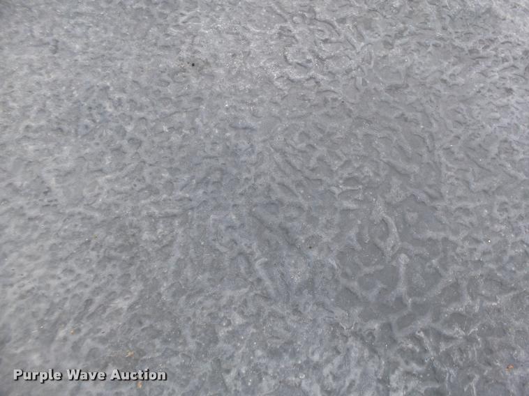 image for item DA9345 Approximately 43 coral texture finish concrete forms