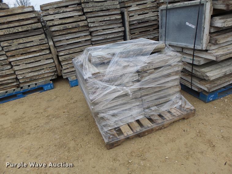 image for item DA9347 Approximately 128 fabric textured concrete forms