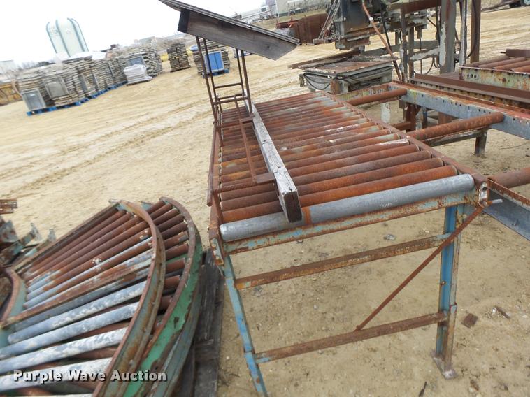 image for item DA9351 Steel roller tables