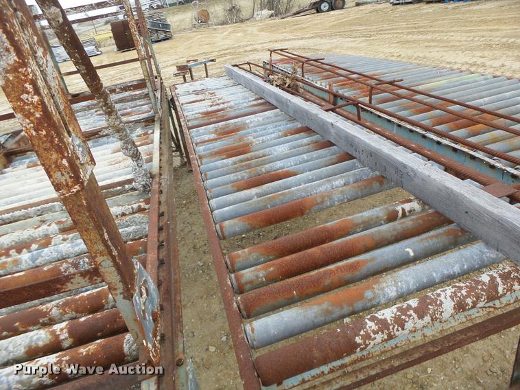 image for item DA9351 Steel roller tables