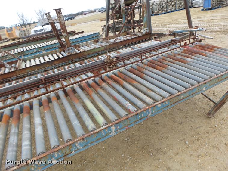 image for item DA9351 Steel roller tables