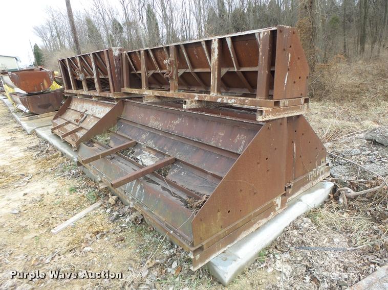 image for item DA9352 Shower stall steel concrete forms