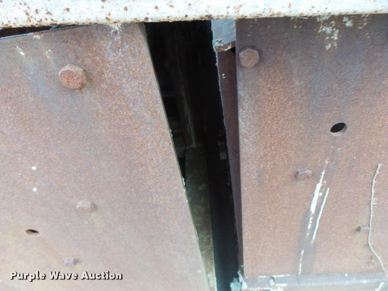 image for item DA9352 Shower stall steel concrete forms