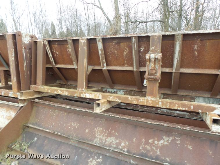 image for item DA9352 Shower stall steel concrete forms