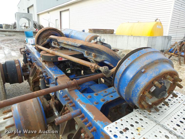 image for item DA9355 2006 Freightliner FLD120 parts and axles