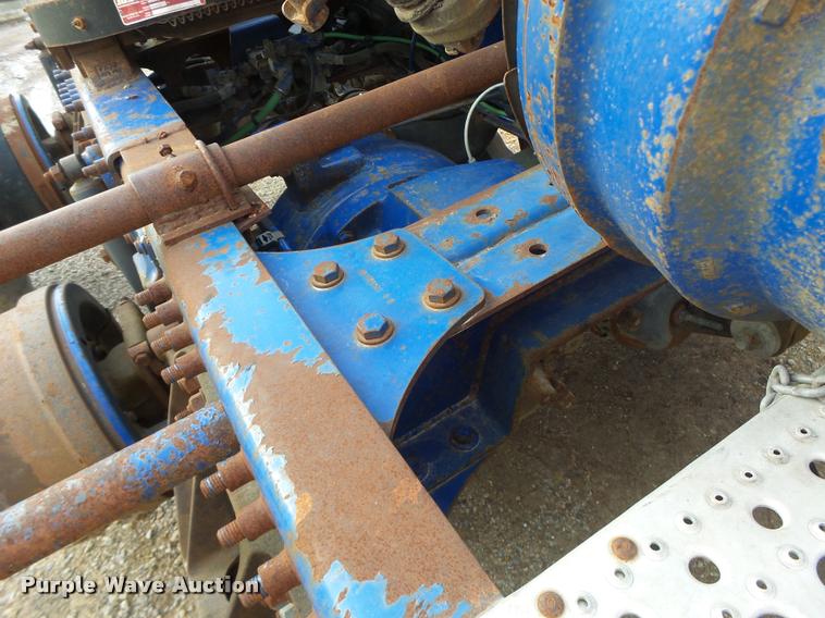 image for item DA9355 2006 Freightliner FLD120 parts and axles