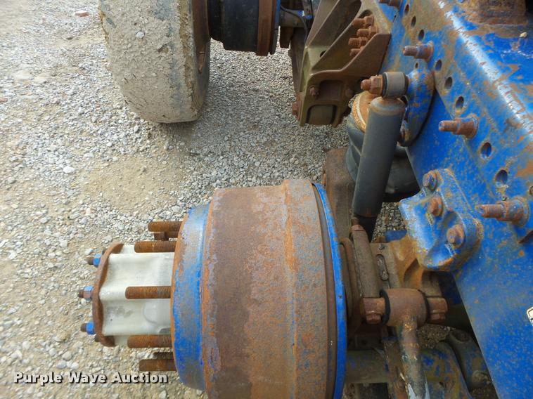 image for item DA9355 2006 Freightliner FLD120 parts and axles