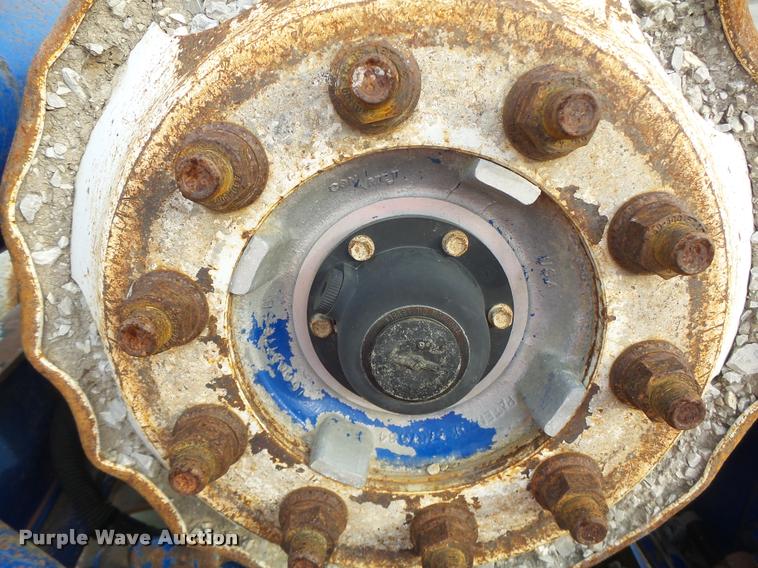 image for item DA9355 2006 Freightliner FLD120 parts and axles