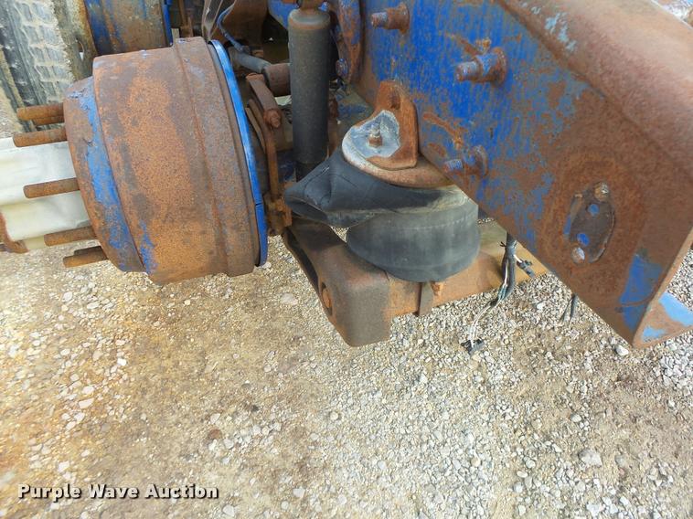 image for item DA9355 2006 Freightliner FLD120 parts and axles