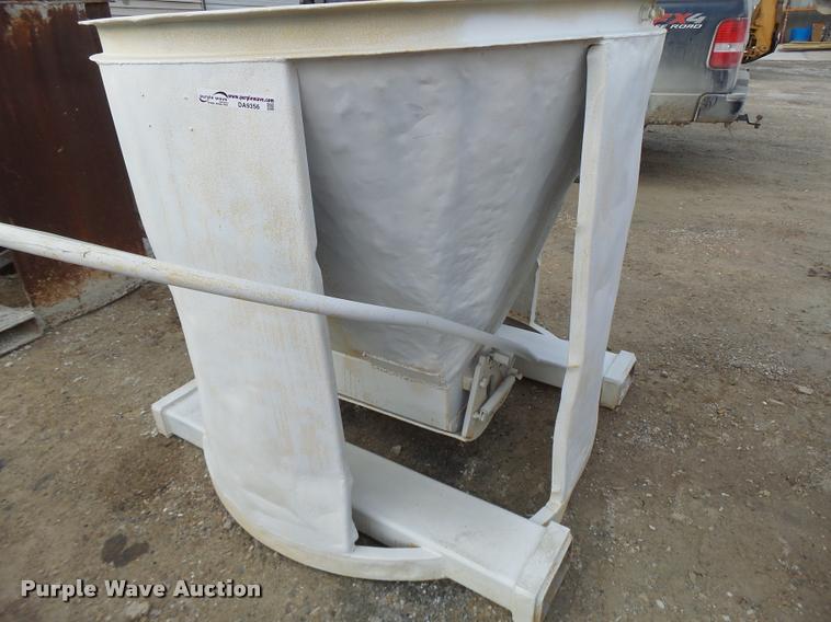 image for item DA9356 Gar Bro concrete chute/bucket