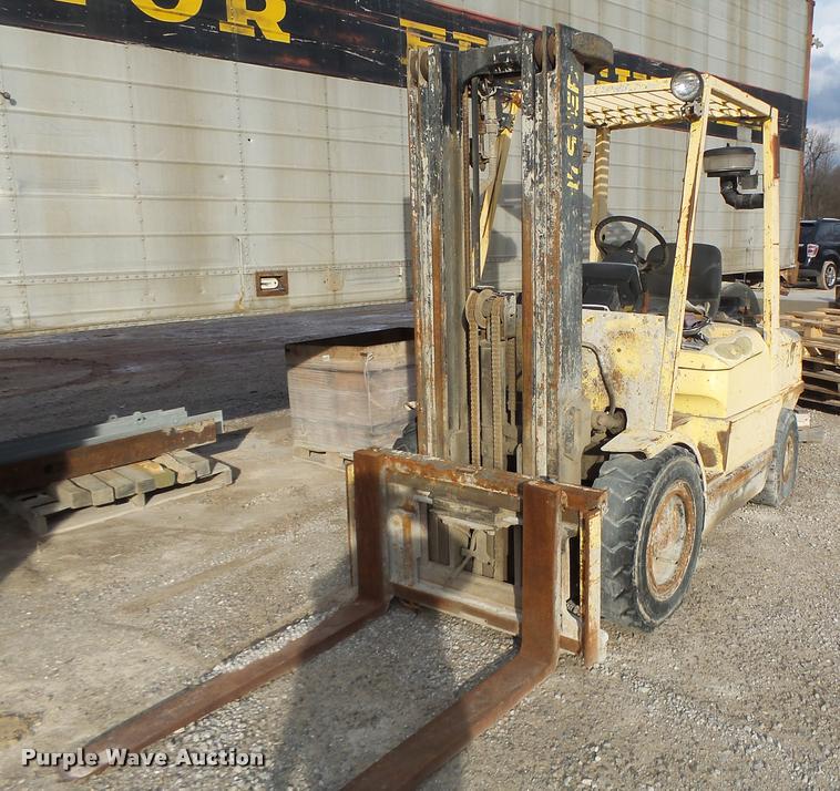 image for item DA9364 Hyster H60XM forklift