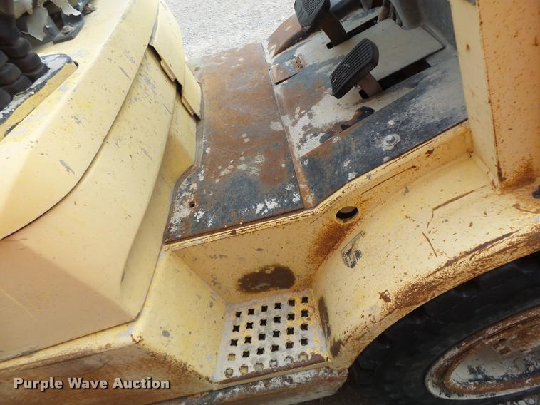 image for item DA9364 Hyster H60XM forklift