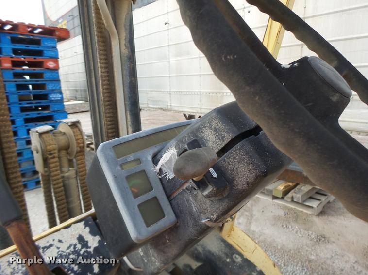 image for item DA9364 Hyster H60XM forklift