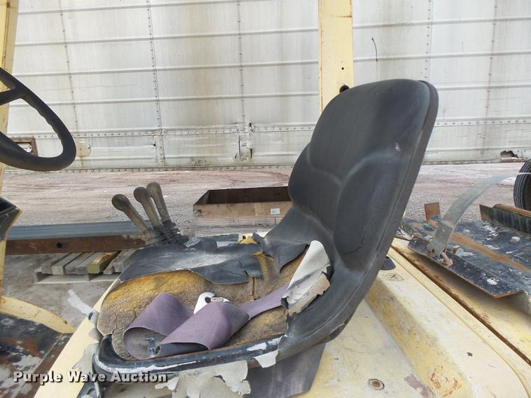 image for item DA9364 Hyster H60XM forklift