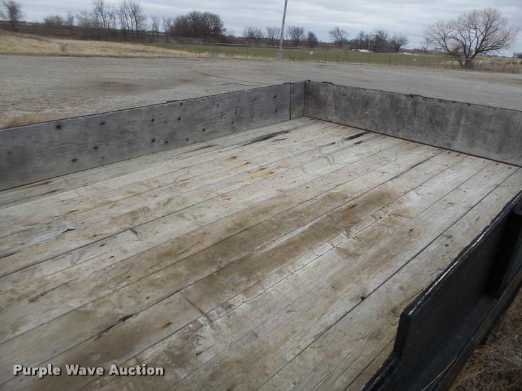 image for item DA9372 Ventures flatbed
