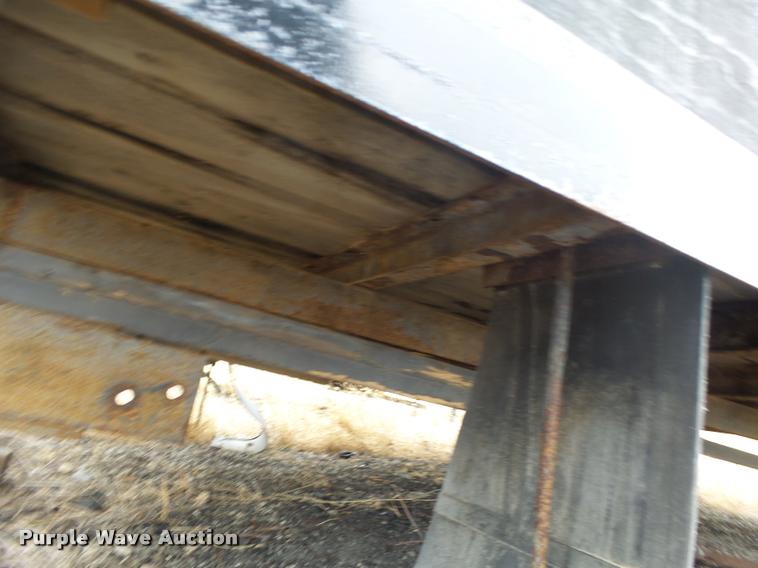 image for item DA9372 Ventures flatbed