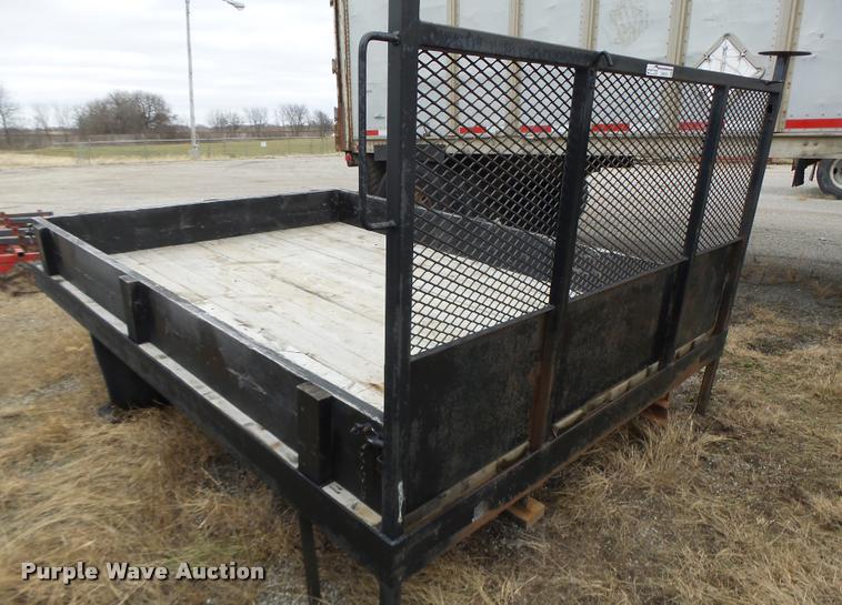 image for item DA9374 Ventures flatbed