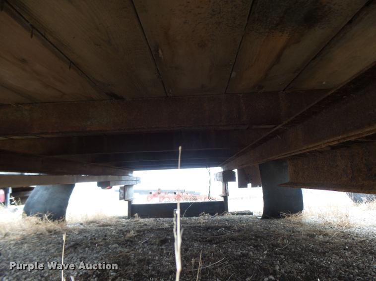 image for item DA9374 Ventures flatbed