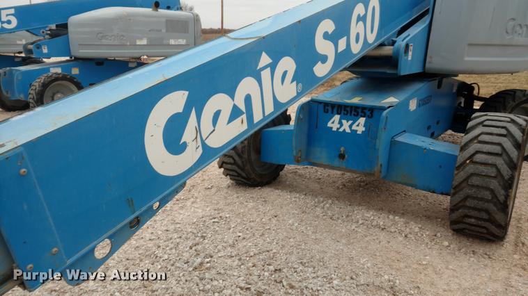 image for item DB0850 2004 Genie S60 boom lift