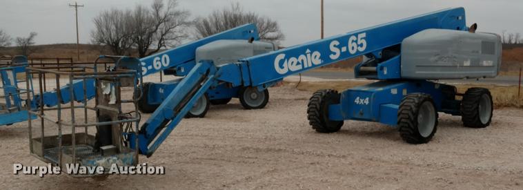 image for item DB0851 2005 Genie S65 boom lift