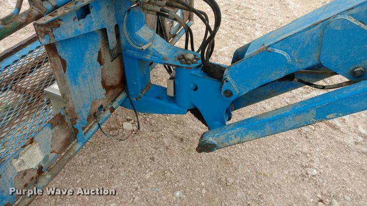 image for item DB0851 2005 Genie S65 boom lift