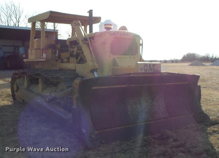 image for item DB0854 1963 Caterpillar D8 dozer