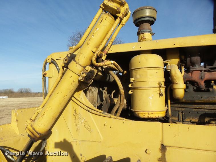 image for item DB0854 1963 Caterpillar D8 dozer