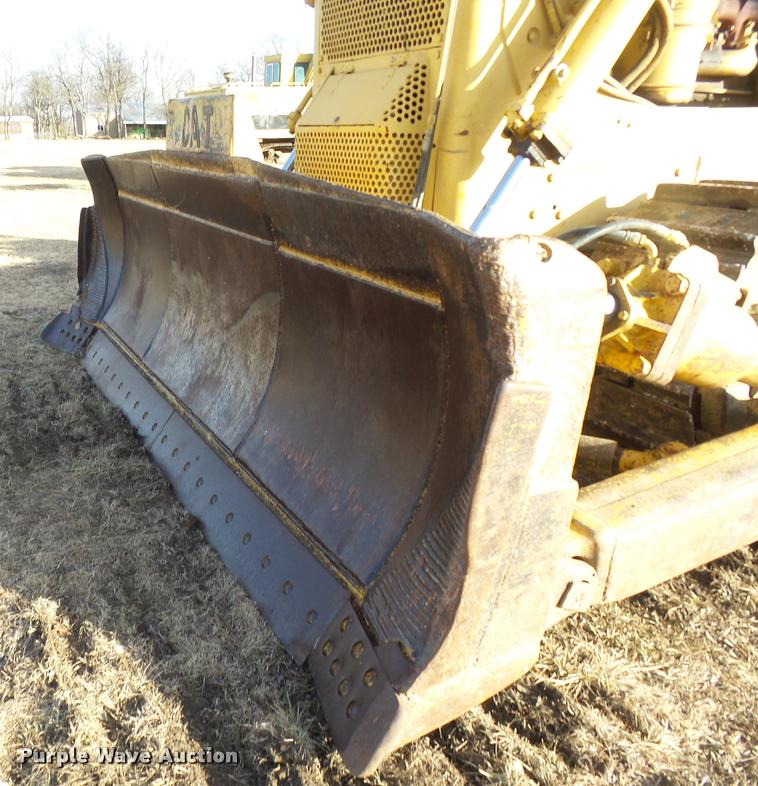 image for item DB0854 1963 Caterpillar D8 dozer