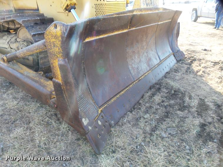 image for item DB0854 1963 Caterpillar D8 dozer