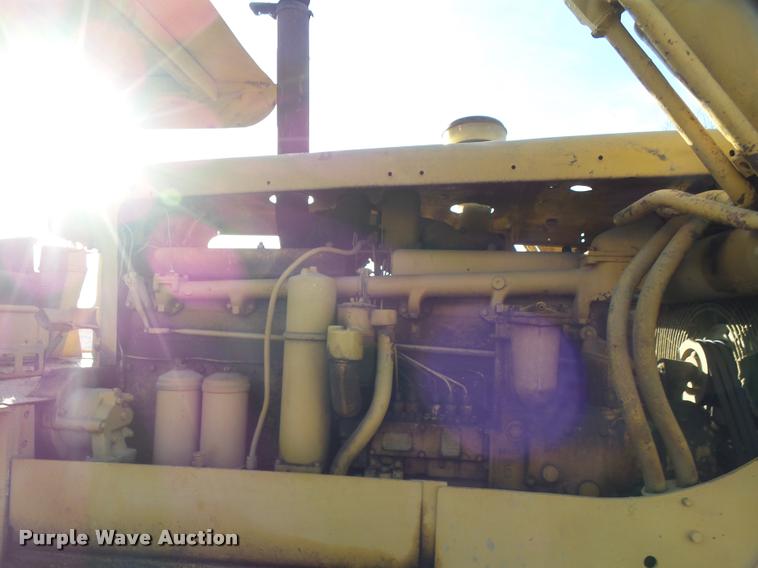 image for item DB0854 1963 Caterpillar D8 dozer