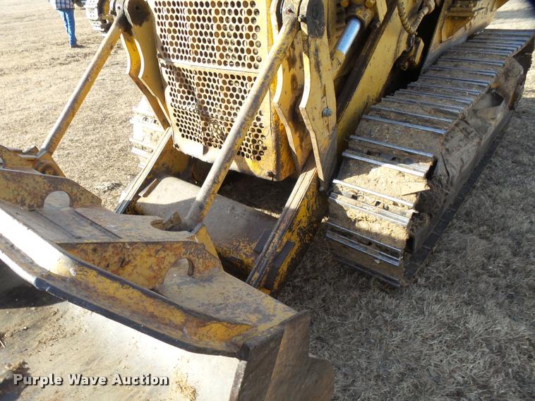 image for item DB0855 1977 Caterpillar 941B crawler loader