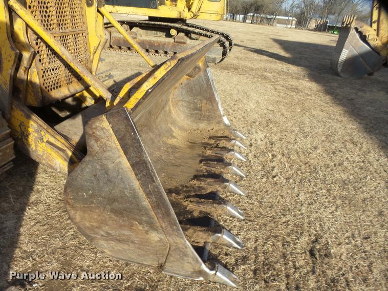 image for item DB0855 1977 Caterpillar 941B crawler loader