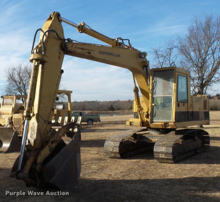 image for item DB0856 1985 Caterpillar 215B LC excavator