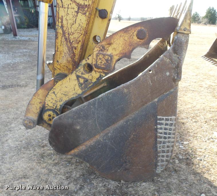 image for item DB0856 1985 Caterpillar 215B LC excavator