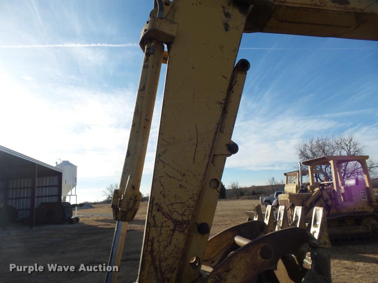 image for item DB0856 1985 Caterpillar 215B LC excavator