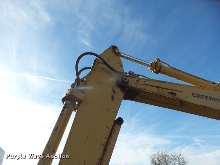 image for item DB0856 1985 Caterpillar 215B LC excavator